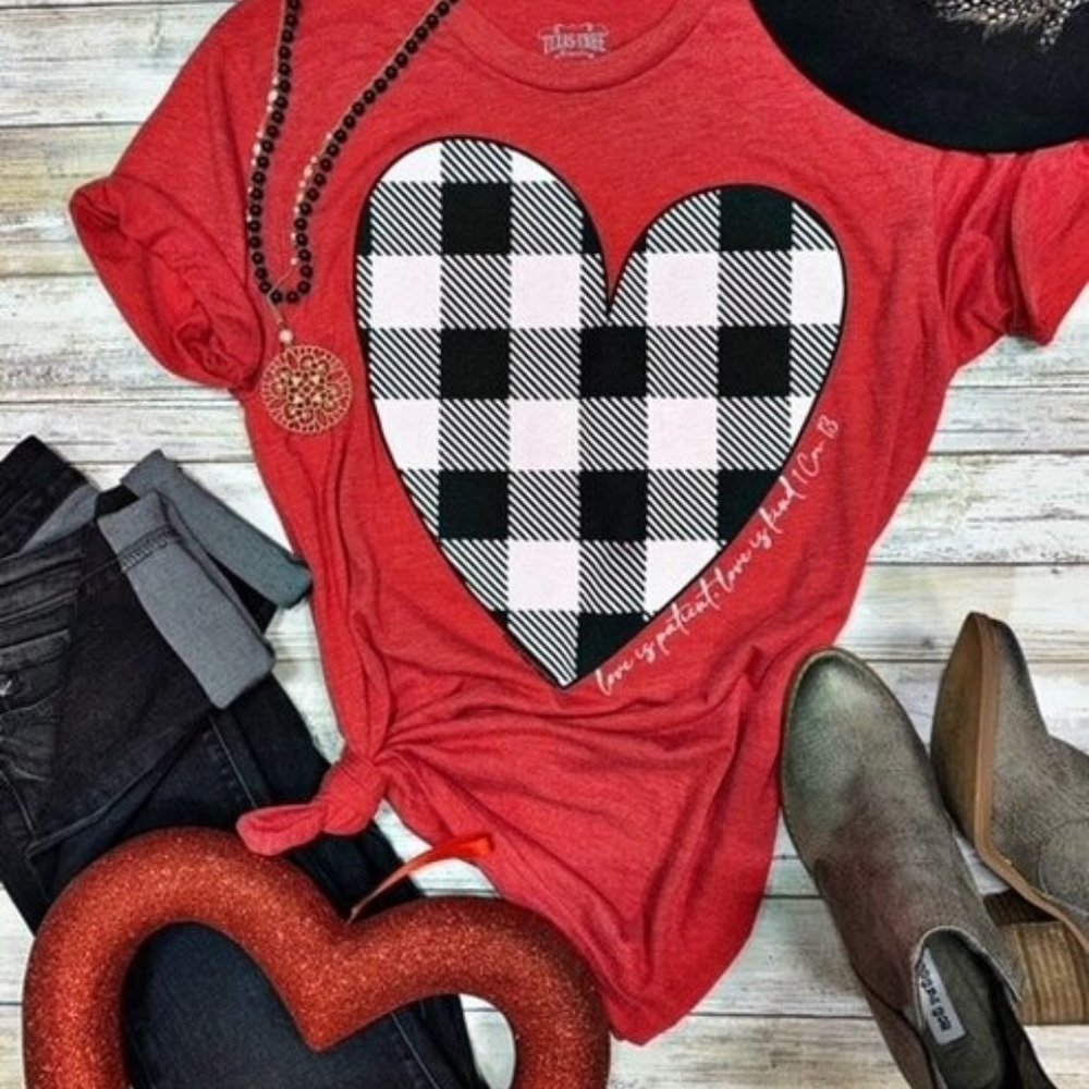 Women's Bible Verse Graphic TShirt 1st Corinthians Love Is Patient Red Small NEW